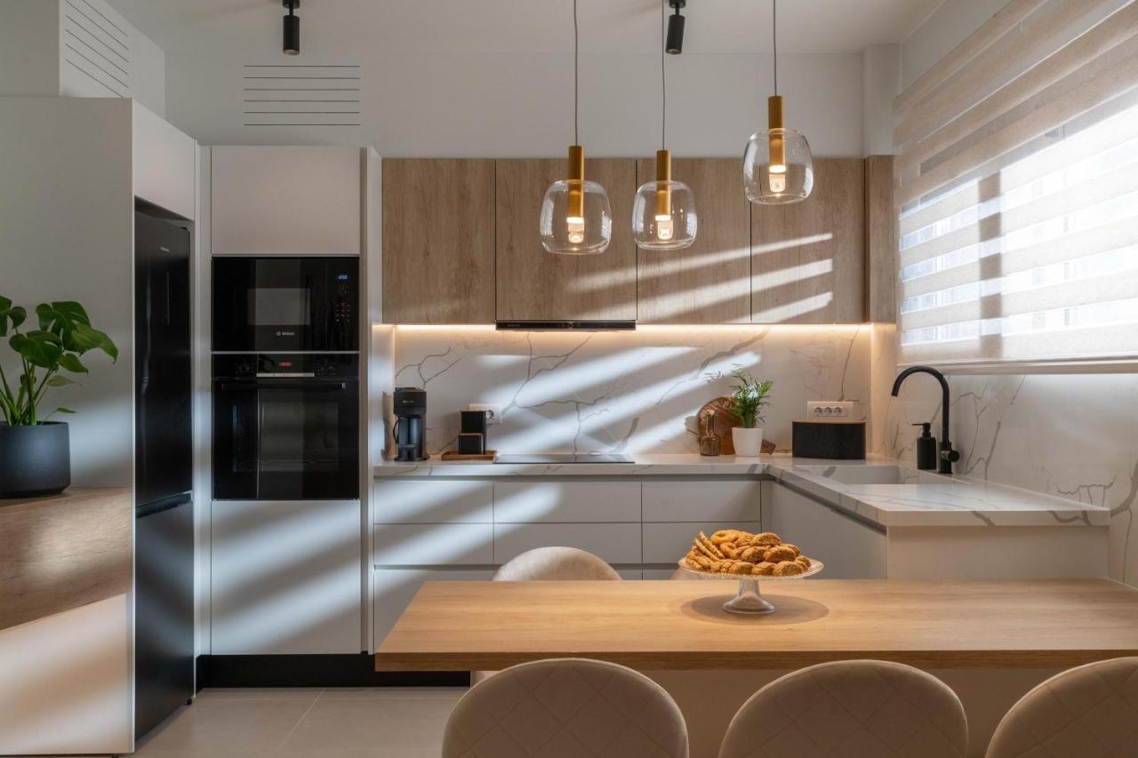 Mariann Premium Suites Lardos Bagian luar foto