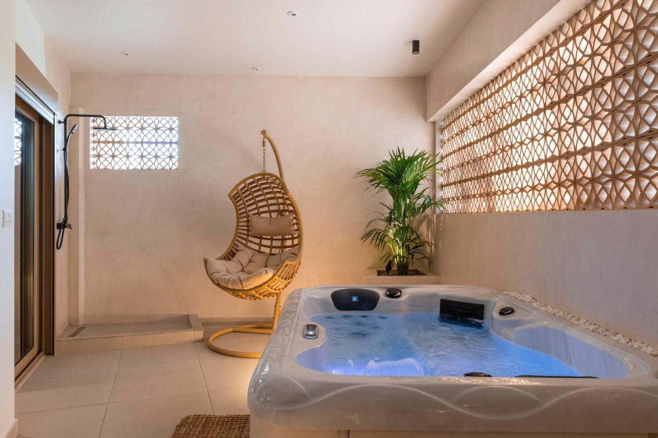 Mariann Premium Suites Lardos Bagian luar foto